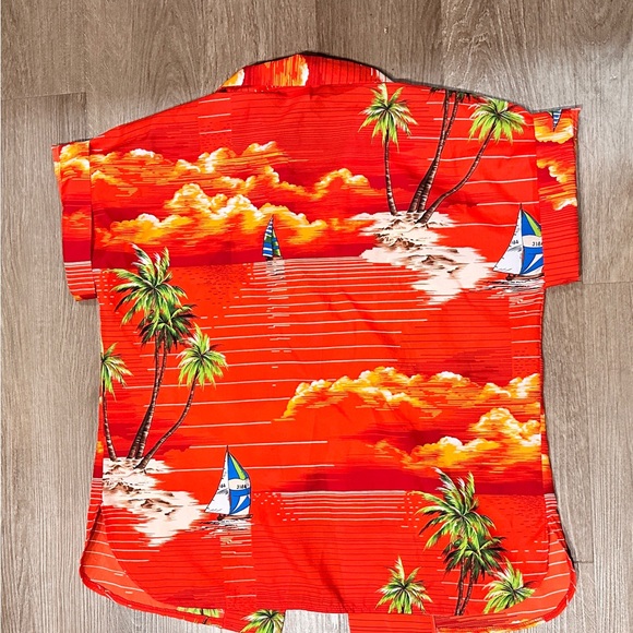 Vintage 70s Made in Hawaii Red Sunset Palms Sailboat Hawaiian Shirt. - Picture 2 of 5